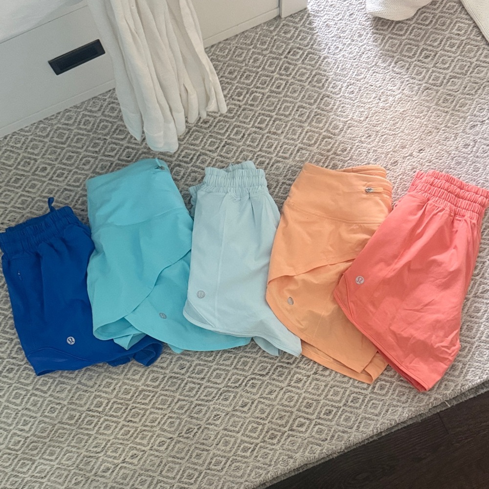 Lulu shorts orange and blue